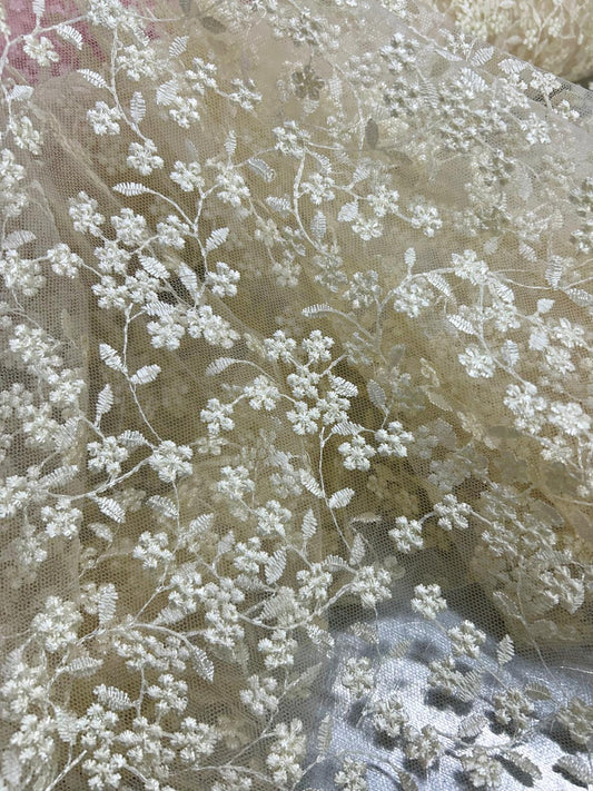 Daisy Embroiderd Tulle Lace